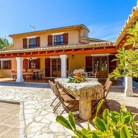 וילה Charming Close To By Renthousing