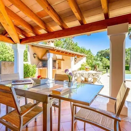 וילה Charming Close To By Renthousing